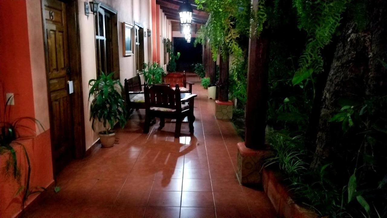 Posada Papa Chepe La Esperanza エクステリア 写真